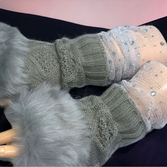 SXY l Elegant Silver Arm Sleeves Shimmery & Sheer, Gray Fuzzy, Fingerless Gloves - Picture 13 of 13
